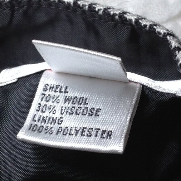 Talbot's Wool/Viscose Skirt; "4", Collegiate, Professional, Corporate, Classic - Picture 3 of 5